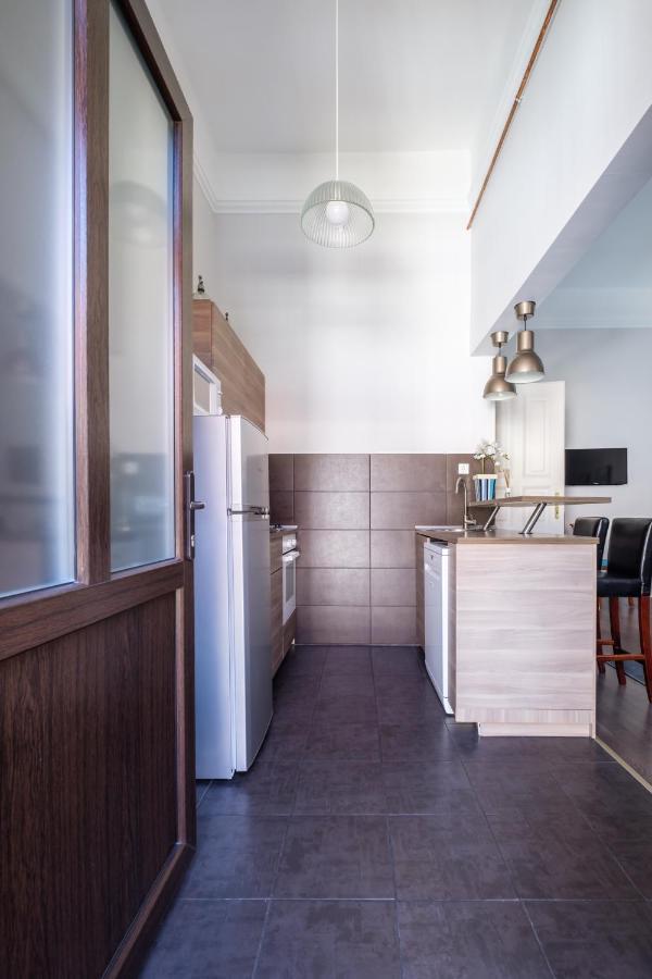 Andrassy Garden Apartment In Center บูดาเปสต์ ภายนอก รูปภาพ