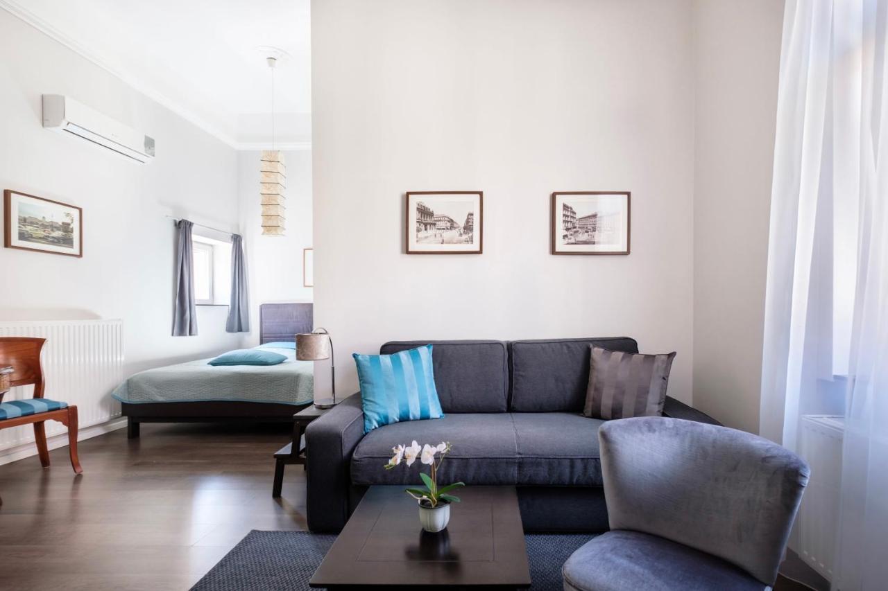 Andrassy Garden Apartment In Center บูดาเปสต์ ภายนอก รูปภาพ